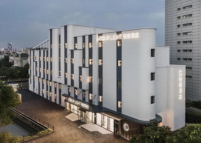 Atour Light Hotel Shanghai Pudong Zhangjiang Park Riverside